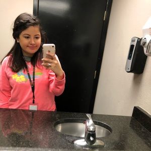 Meet your Posher, Gabriella